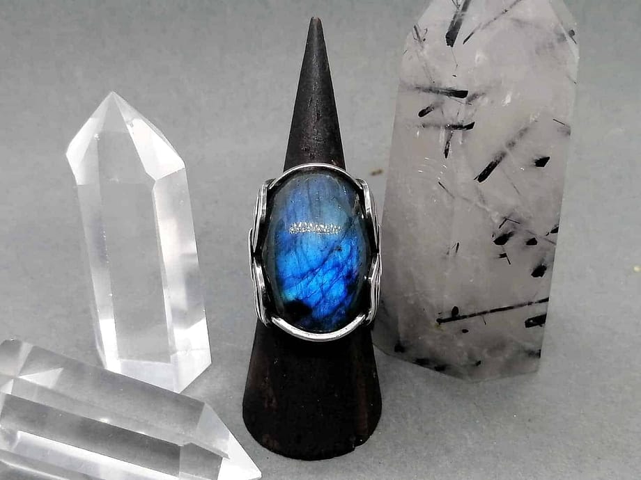 Blue Labradorite & Silver wire minimal ring